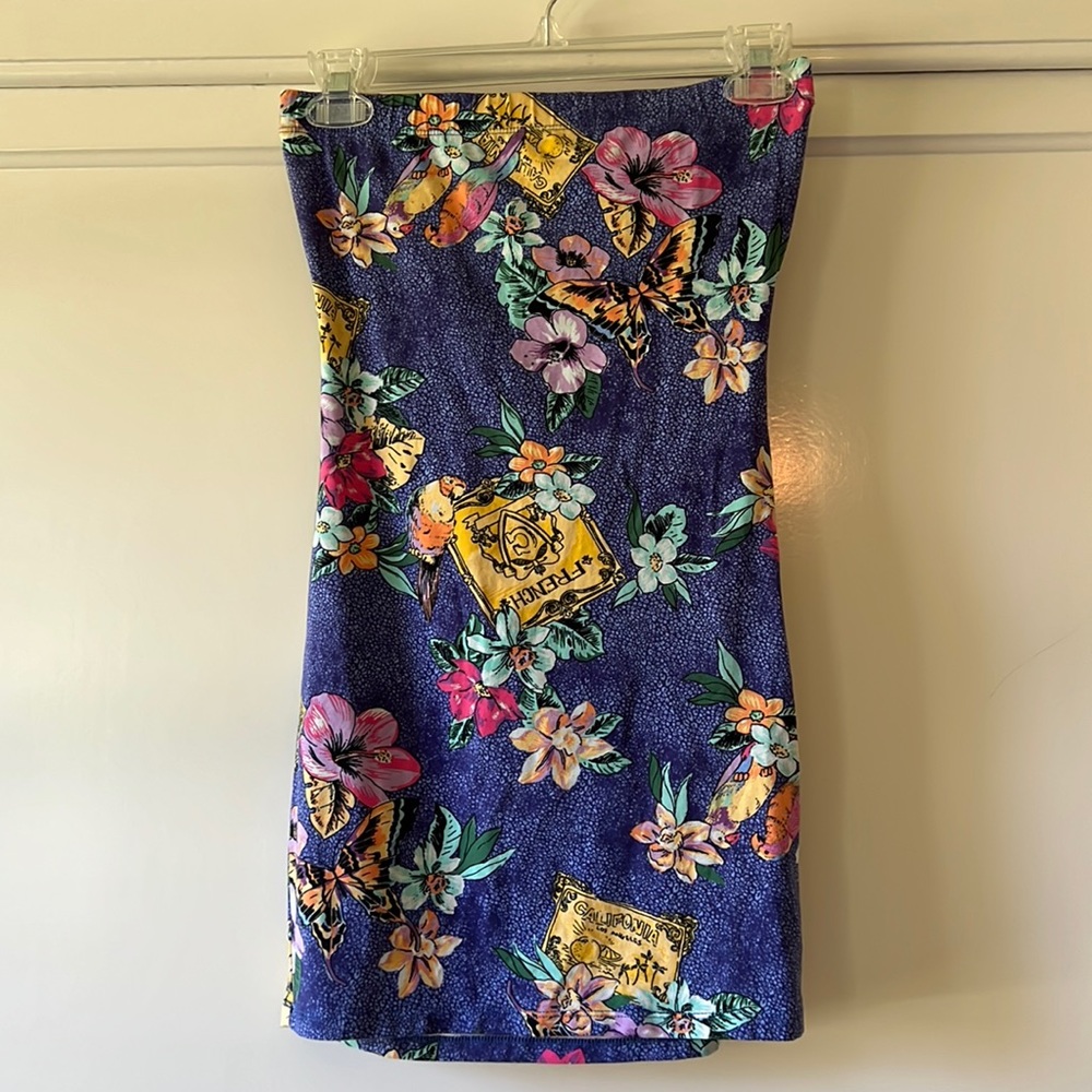 Forever 21 island print mini dress